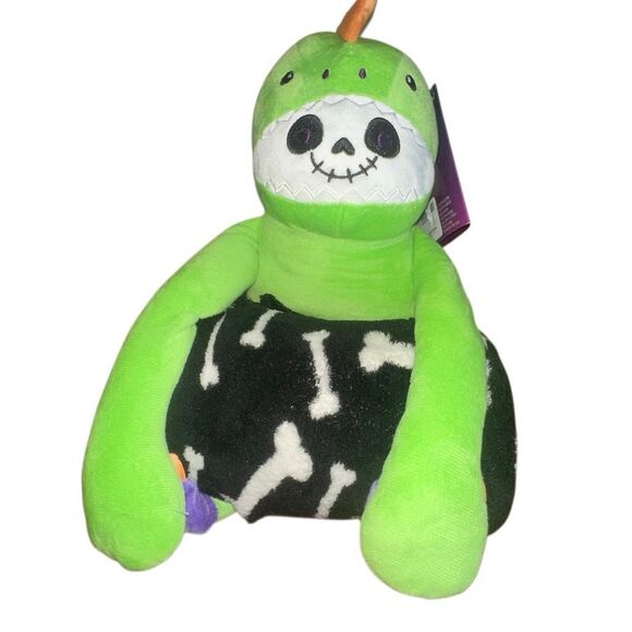 *NEW* Bonespike T-Rex 2 piece  Huggable Throw Set - Picture 1 of 10